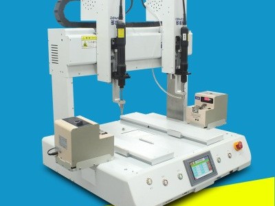 自動(dòng)鎖螺絲機(jī)的出現(xiàn)會(huì)加快工廠發(fā)展？-堅(jiān)豐股份